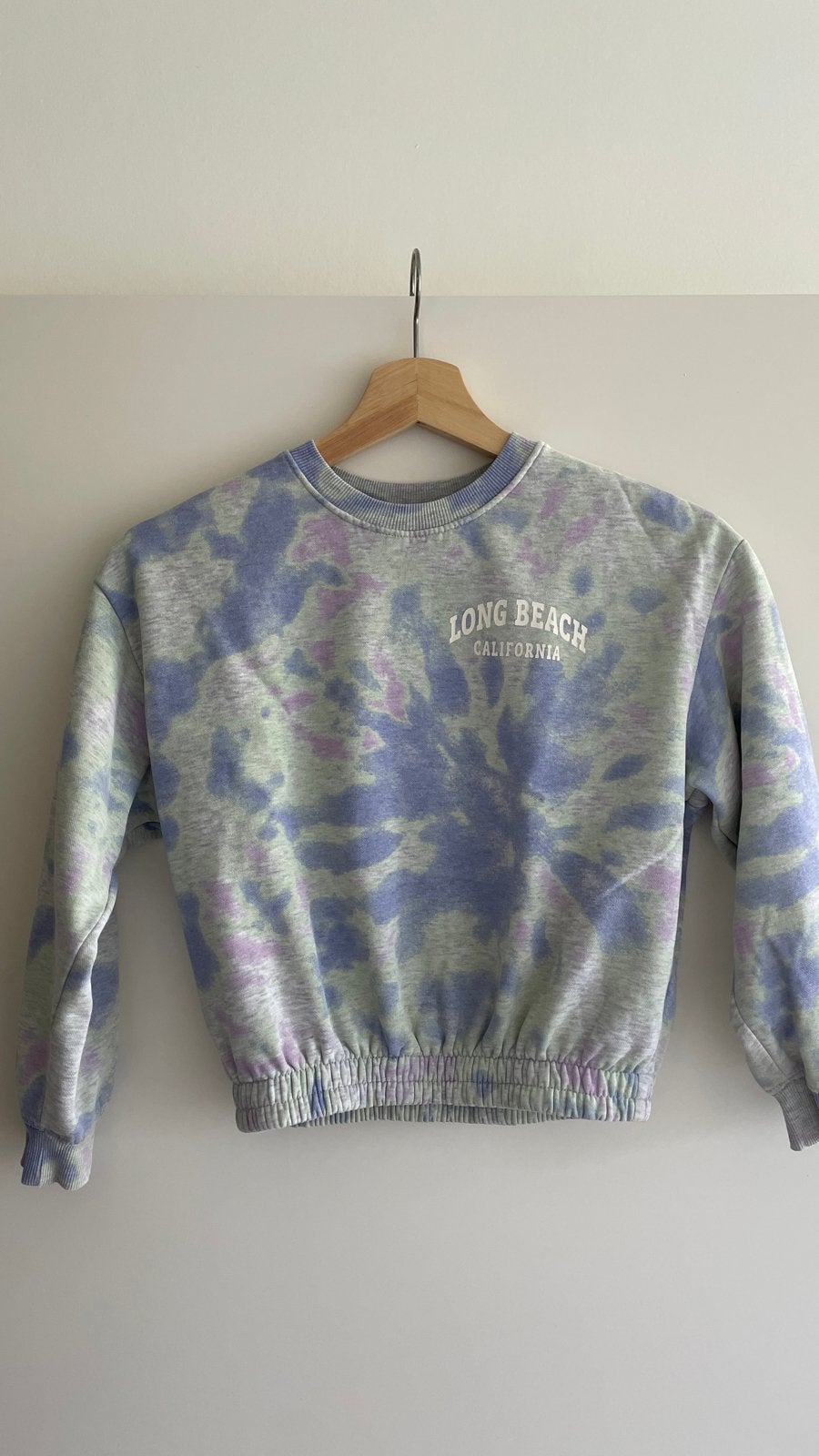 H&M Tie-dye sweater 'Long Beach California' maat 134/140, Ophalen of Verzenden, Gebruikt, Jongen of Meisje, Trui of Vest