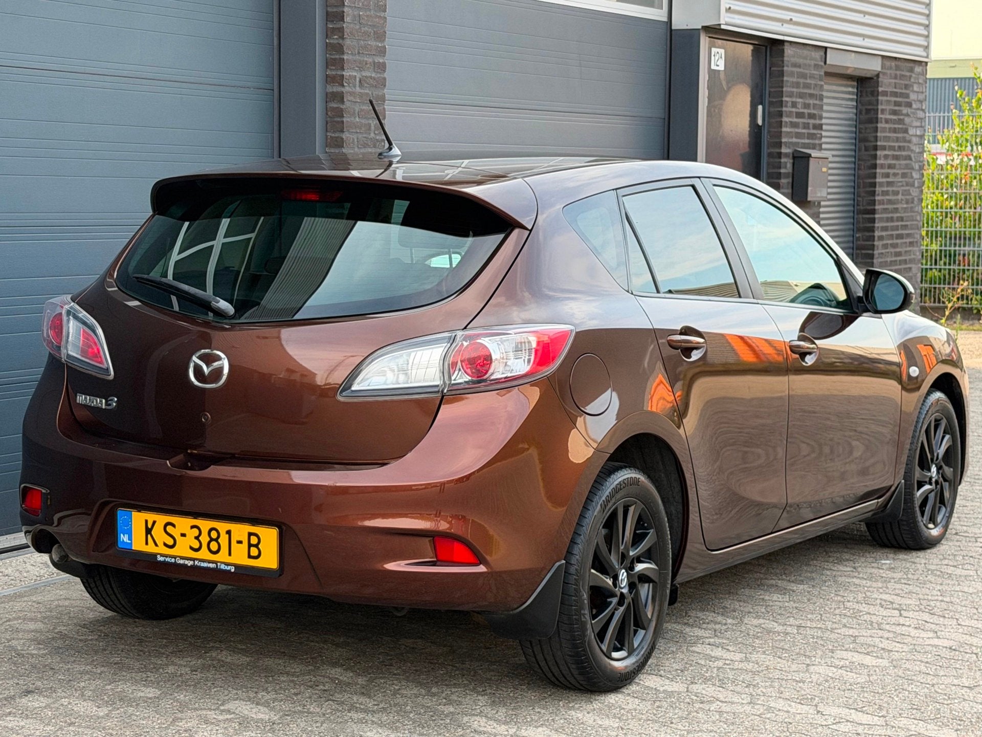 Mazda 3 1.6 TS AIRCO AUTOMAAT NW APK, Euro 5, Gebruikt, Zwart, 4 cilinders