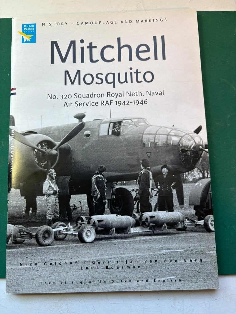 Dutch Profile Mitchell - Mosquito IMG8692, Ophalen of Verzenden, Nieuw, Boek of Tijdschrift