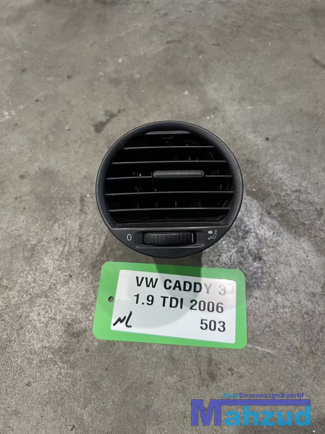 VW CADDY 3 luchtrooster 2004-2014, Gebruikt, Volkswagen, Volkswagen AG, Berliner Ring 2
38440  Wolfsburg, DE