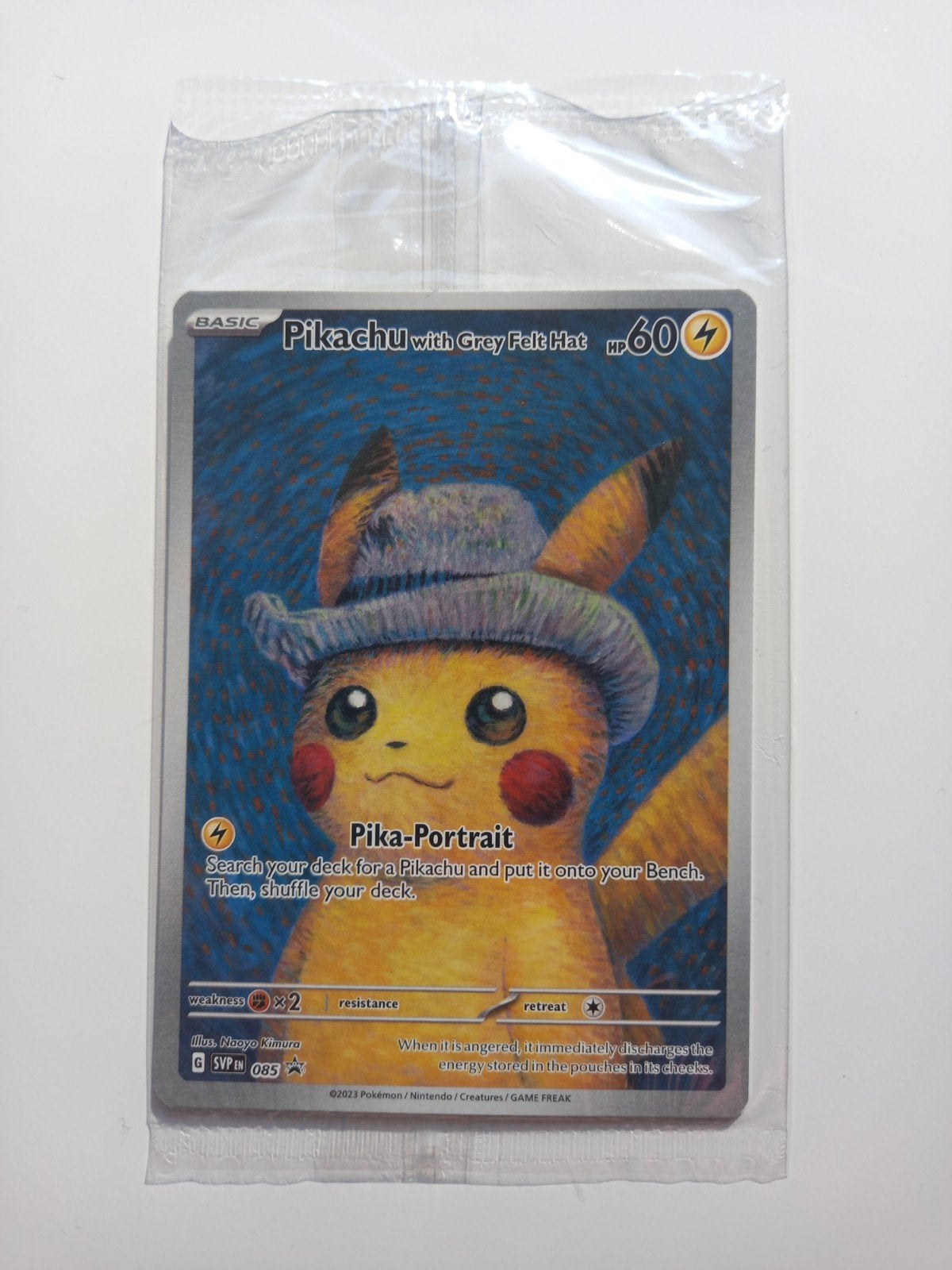 SEALED Pikachu with Grey Felt Hat Pokémon card (SVP 085), Ophalen, Nieuw, Losse kaart