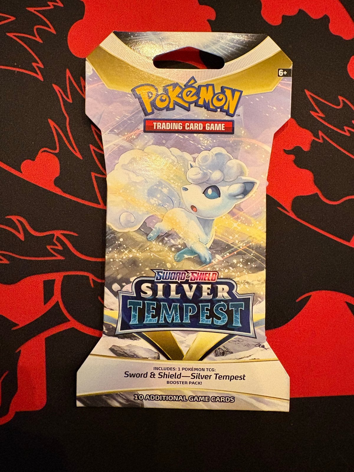 Pokémon Silver Tempest sleeved Booster Pack, Ophalen of Verzenden, Nieuw, Booster