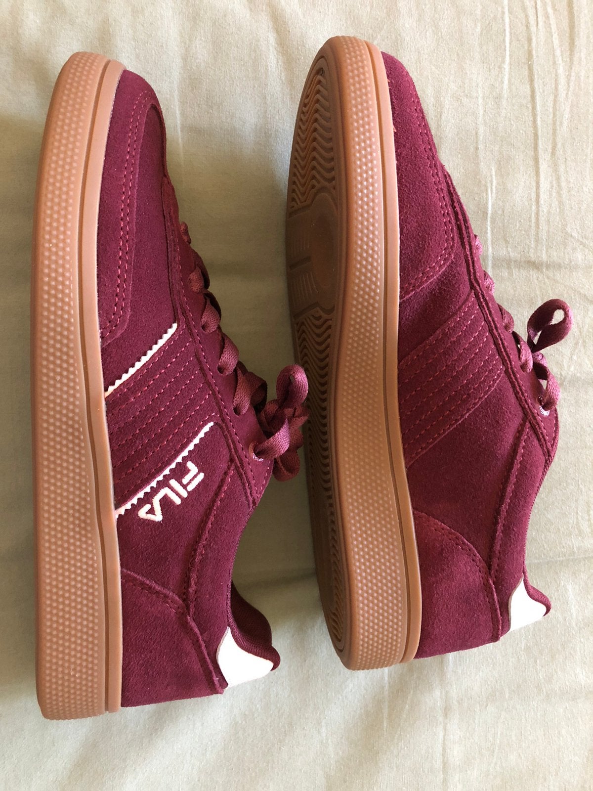Fila sneakers bordeaux nieuw! Maat 38, Ophalen, Nieuw, Sneakers of Gympen, Rood