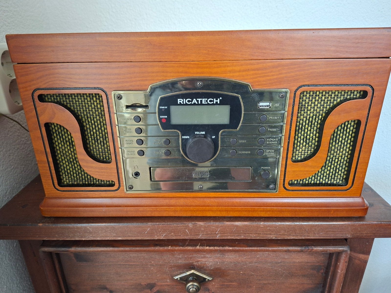 Ricatech RMC250 Deluxe 8-in-1 Platenspeler, Overige merken, Ophalen of Verzenden, Zo goed als nieuw, USB-aansluiting