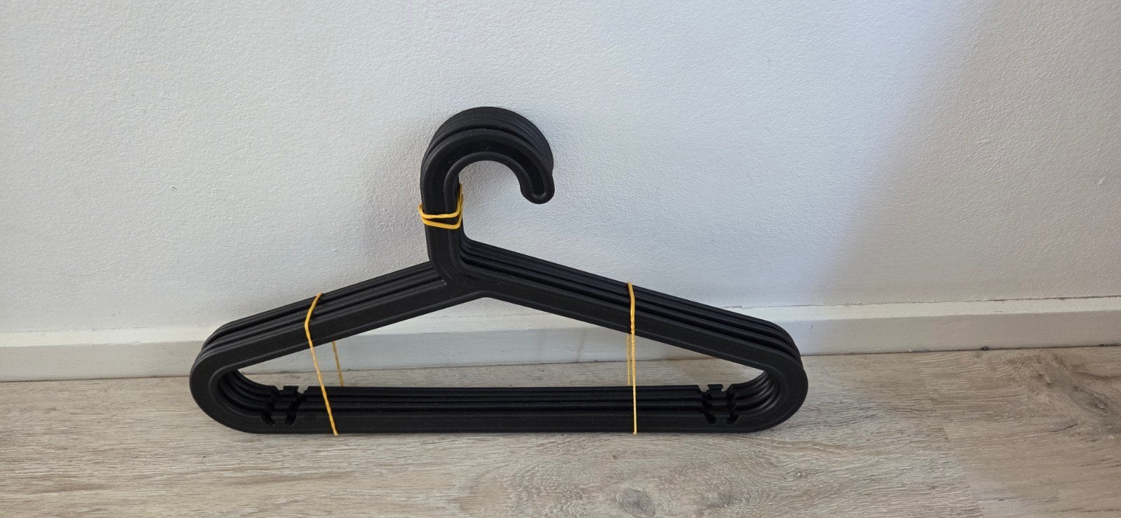Vintage Ikea Bagis Kledinghangers Anna Efverlund, Ophalen of Verzenden, Zo goed als nieuw, Kunststof, Kinderen en Volwassenen