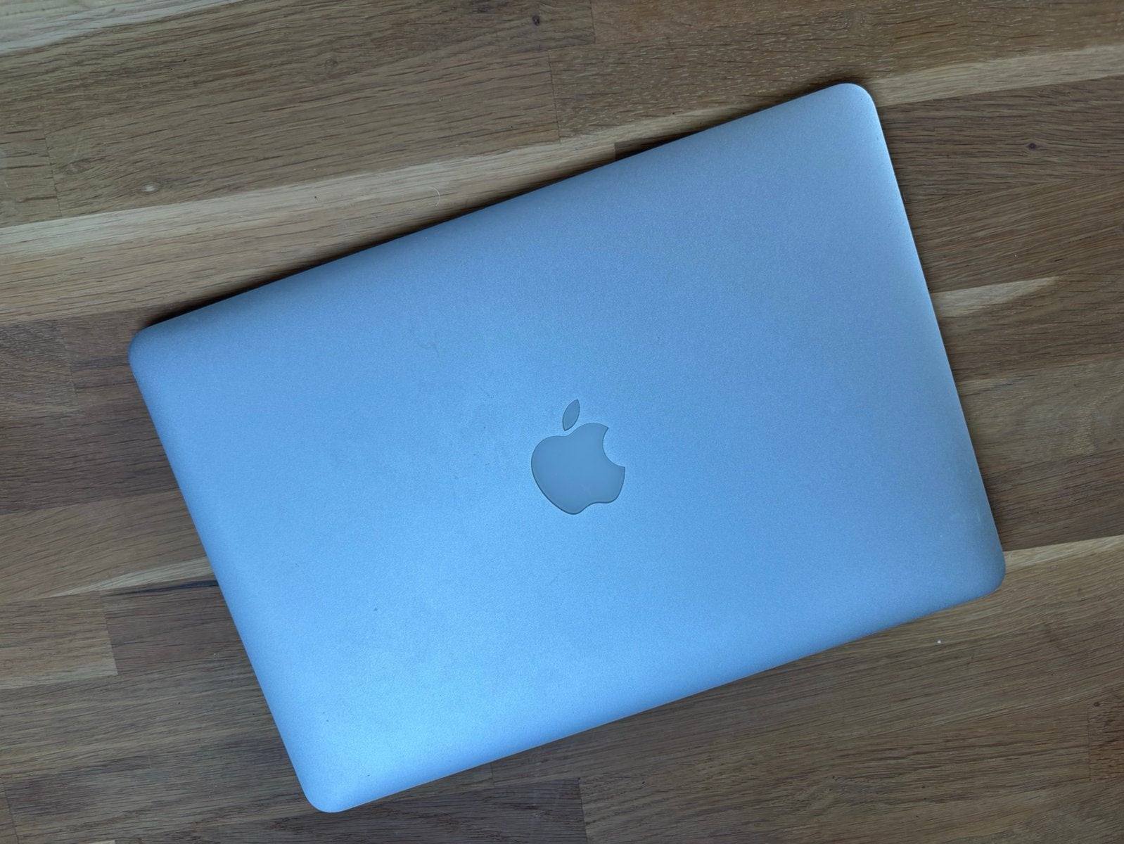 Apple macbook air '13, Computers en Software, Apple Macbooks, Ophalen, 13 inch, Minder dan 2 Ghz, Zo goed als nieuw