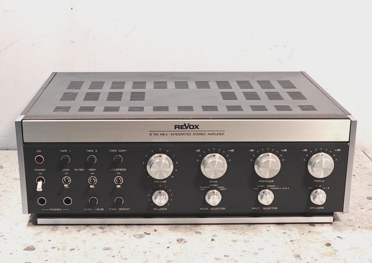 REVOX B750 Mk II – Vintage HiFi versterker, Ophalen of Verzenden, Zo goed als nieuw