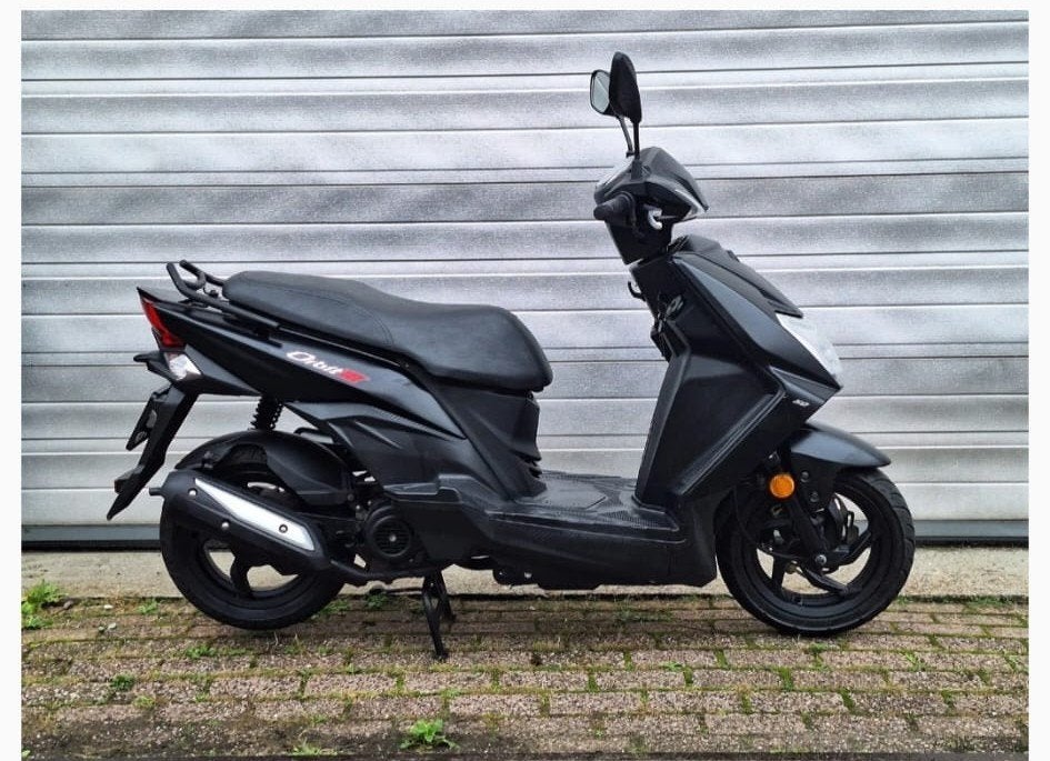 Scooter SYM Orbit 3, Fietsen en Brommers, Ophalen, Zo goed als nieuw, Benzine, Orbit