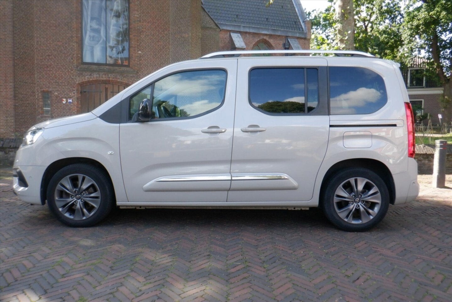 Toyota ProAce City Verso 1.2 Turbo 130pk Aut Profes.PAN.DAK-, 15 km/l, Gebruikt, Euro 6, 1199 cc