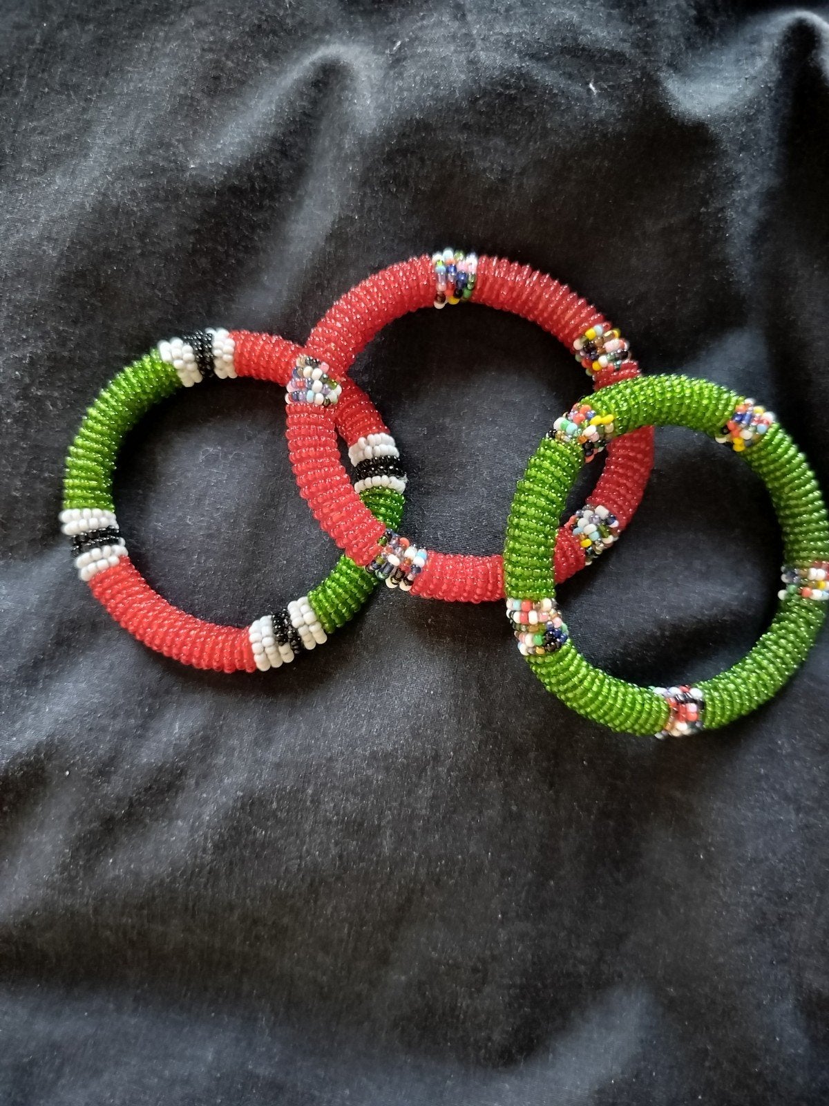 3 kralen armbanden. Etnisch, Ophalen of Verzenden, Zo goed als nieuw, Overige materialen