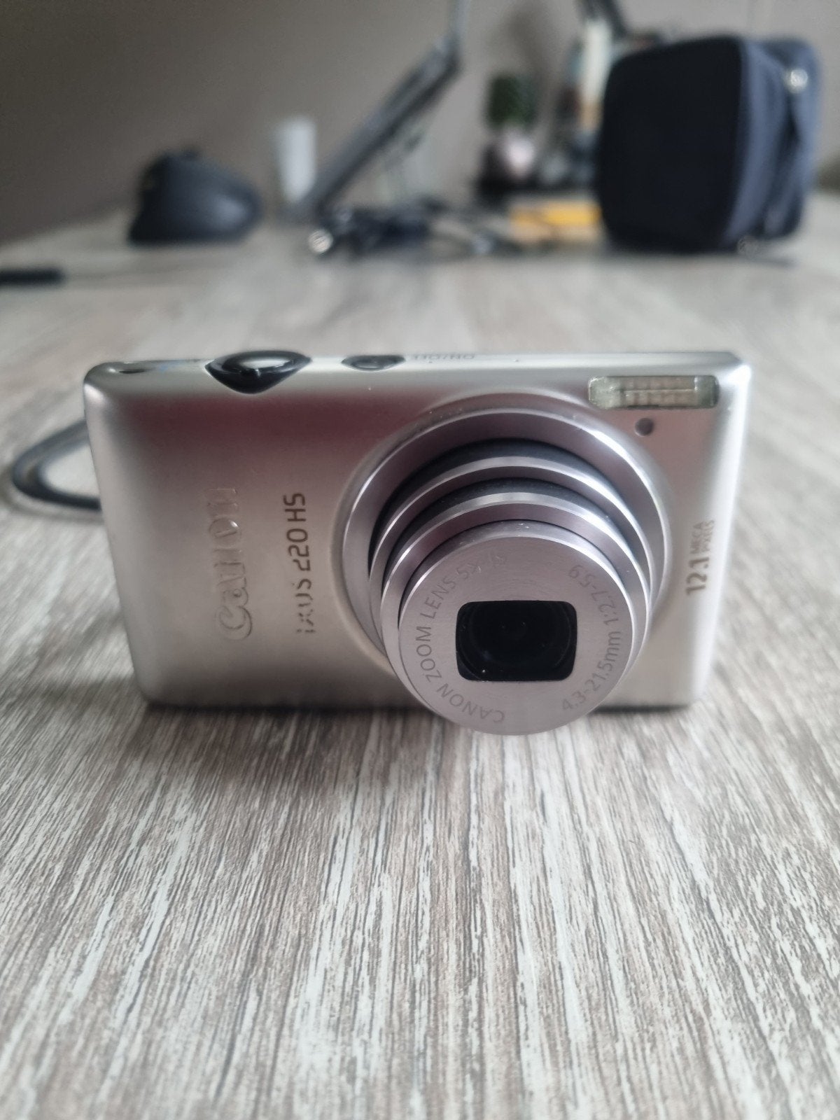 Canon ixus 220 HS grijs, Ophalen, Zo goed als nieuw, Canon, 4 t/m 7 keer