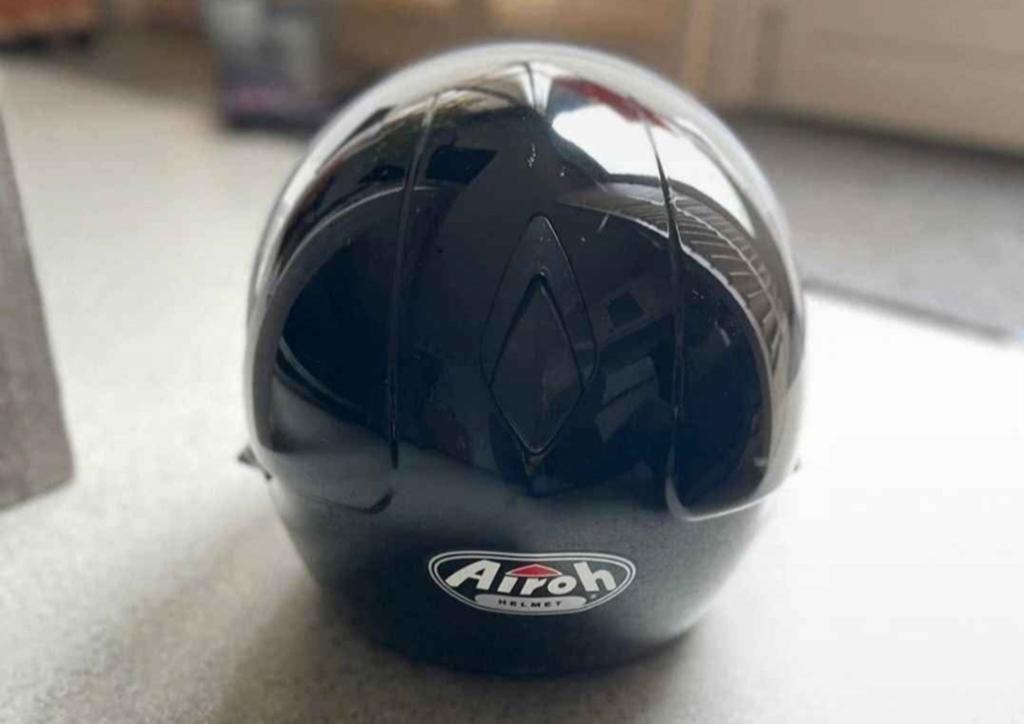 Airoh systeemhelm - Zwart, Maat XS, Motoren, XS, Systeemhelm, Kinderen, Tweedehands