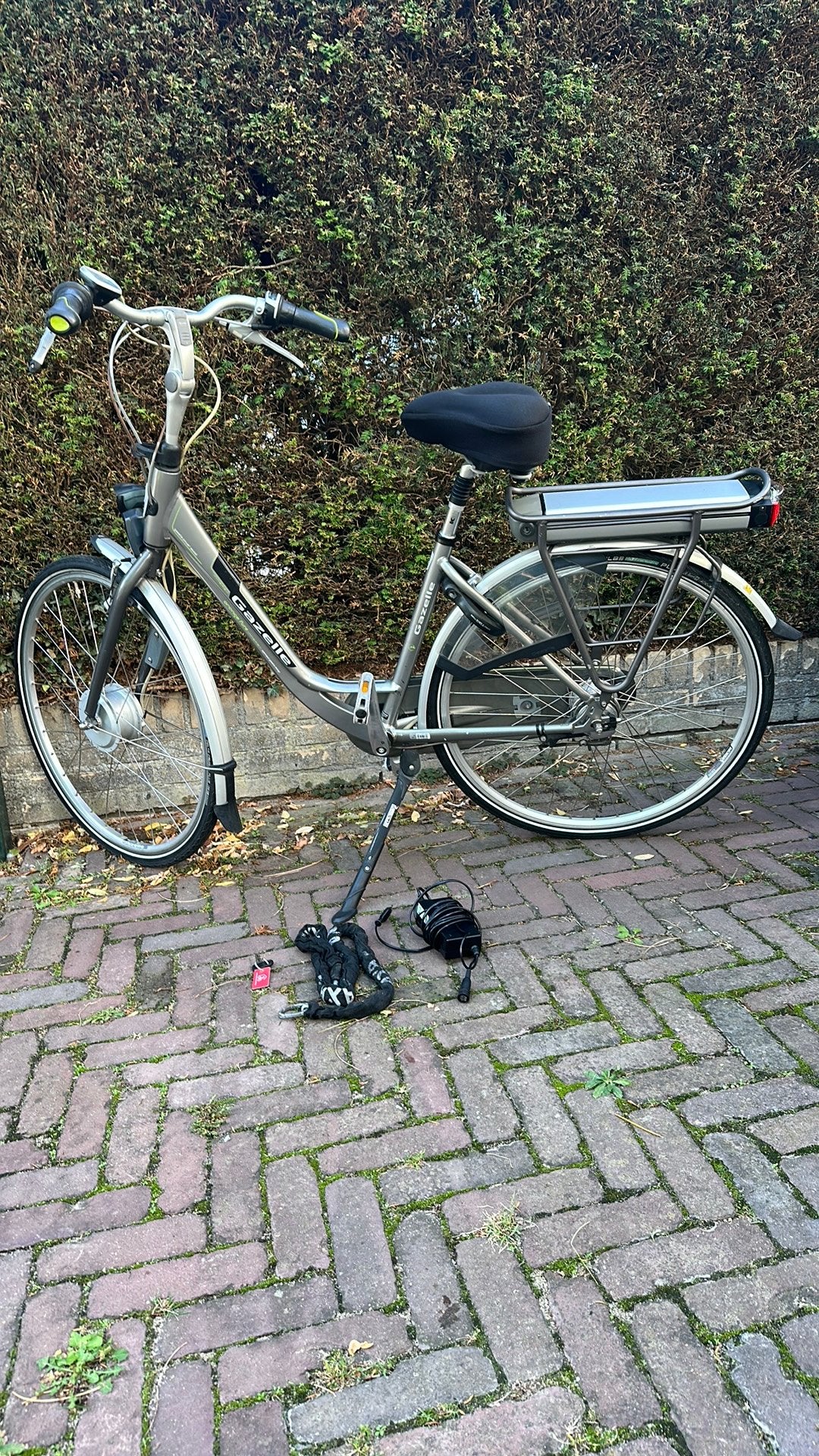 Keurige elektrische fiets, gazelle met een hoge actie radius, Ophalen, Zo goed als nieuw, 47 tot 51 cm, 50 km per accu of meer