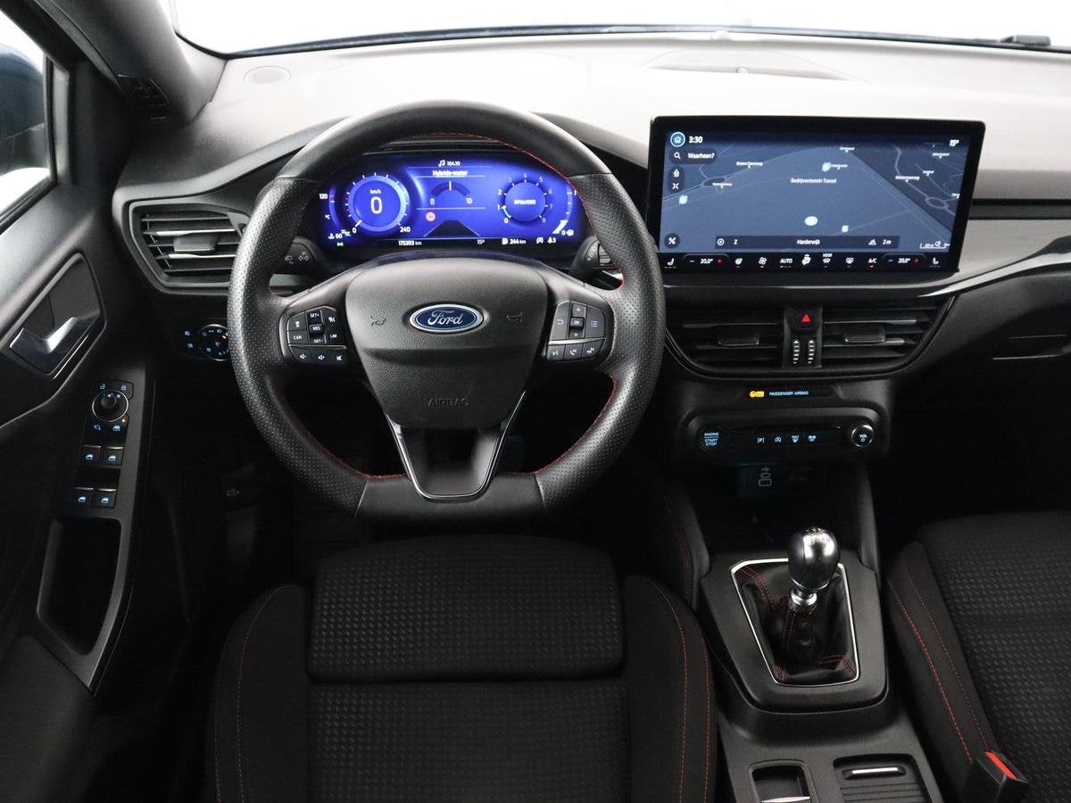 Ford Focus 1.0 EcoBoost Hybrid ST Line X | Stoel & stuurverw, Gebruikt, Euro 6, Blauw, Origineel Nederlands
