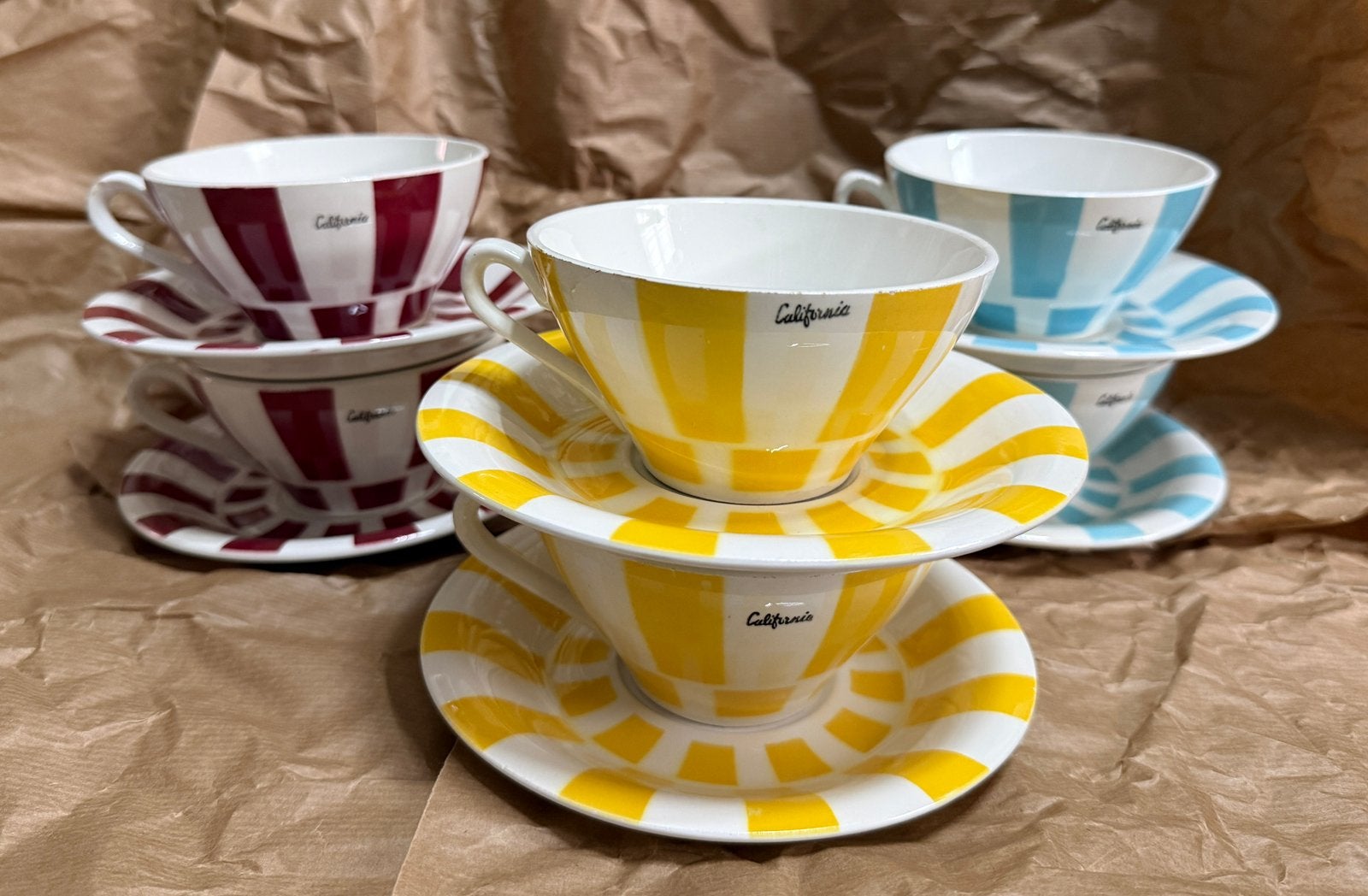 6 kop en schotels california, vintage soepkommen, retro, Huis en Inrichting, Keuken | Servies, Ophalen, Gebruikt, Overige merken