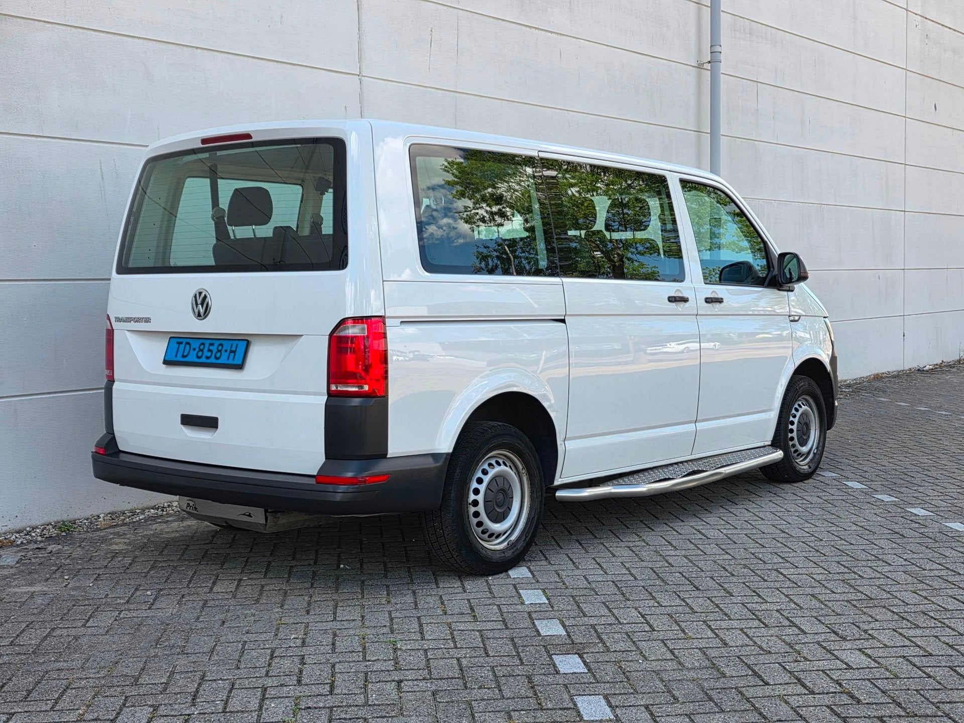 Volkswagen Transporter Kombi 2.0 TSi 150pk 9-Pers. L2 CNG |E, Auto's, Voorwielaandrijving, Stof, Gebruikt, Euro 6