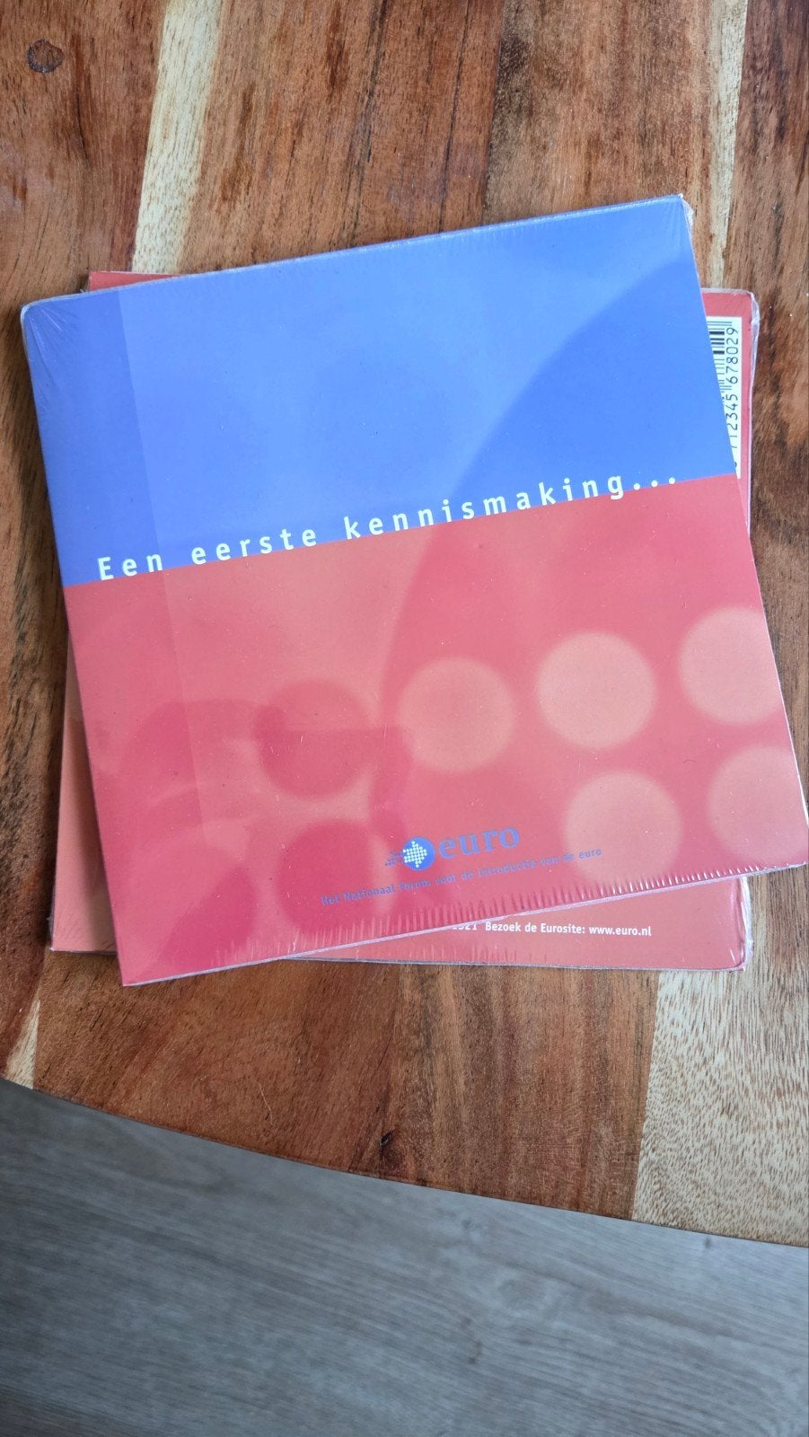 2x Euro Introductieset 2001/2002 'Een eerste kennismaking..., Ophalen of Verzenden, Overige landen, Overige waardes, Setje