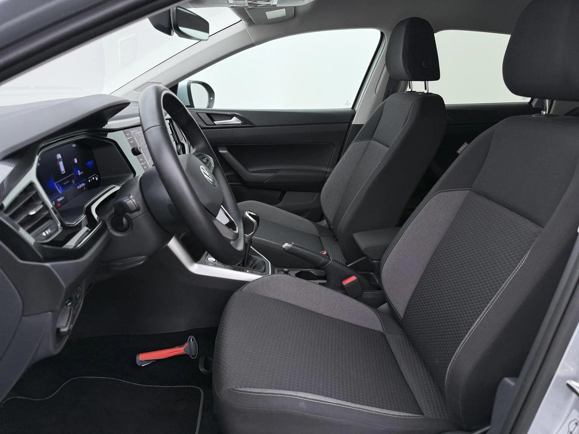 Volkswagen Taigo 1.0 TSI Life Edition (bj 2025), Stof, Gebruikt, Origineel Nederlands, Handgeschakeld