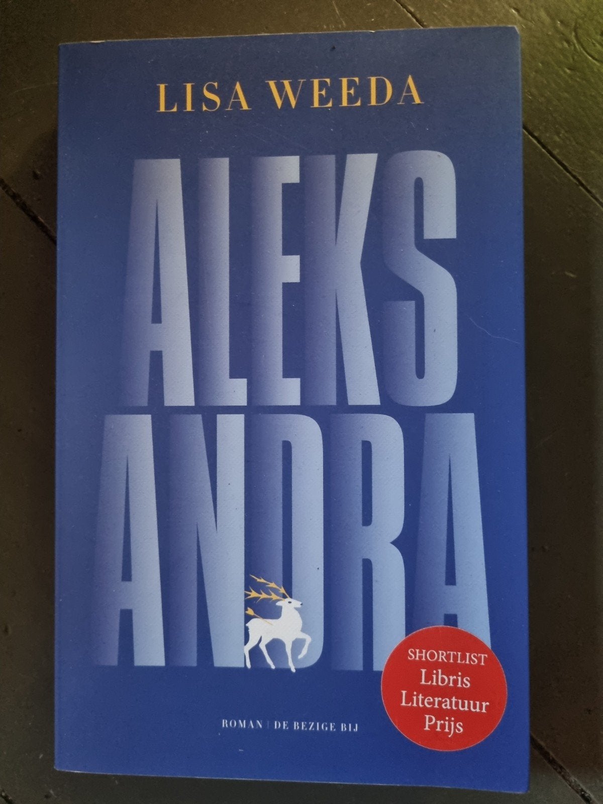 Aleksandra - Lisa Weeda (Shortlist Libris Literatuur Prijs), Ophalen of Verzenden, Zo goed als nieuw, Lisa Weeda, Nederland