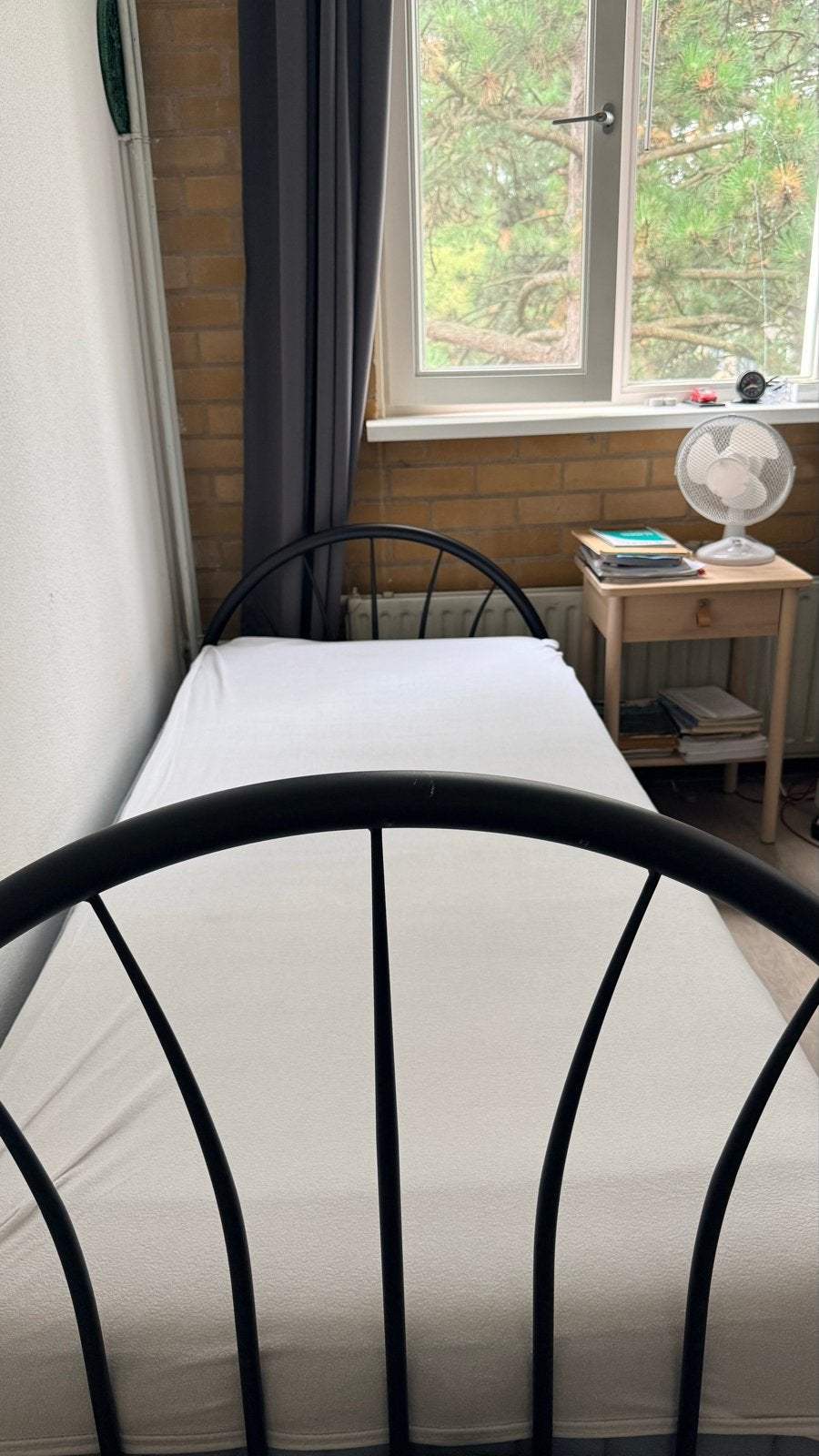 IKEA bed 90x200 met lattenbodem, 90 cm, Eenpersoons, Zwart, Ophalen of Verzenden