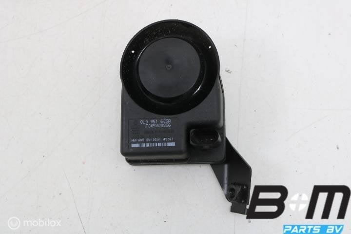 Alarmhoorn Audi A4 B7 8L0951605A, Gebruikt