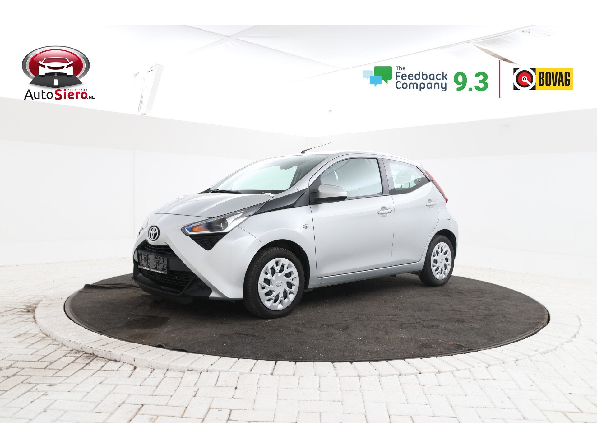 Toyota Aygo 1.0 VVT-i x-play 5 Deurs, Camera, (bj 2020), Auto's, Voorwielaandrijving, Stof, Gebruikt, Start-stop-systeem