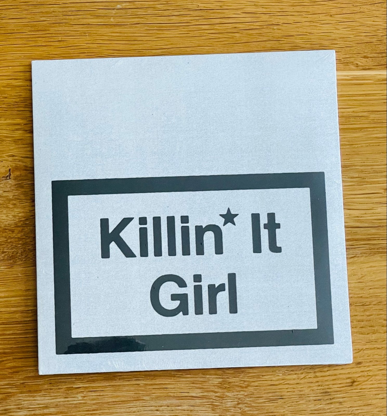 Sticker "Killin' It Girl" - Nieuw, Ophalen of Verzenden, Nieuw, Sticker