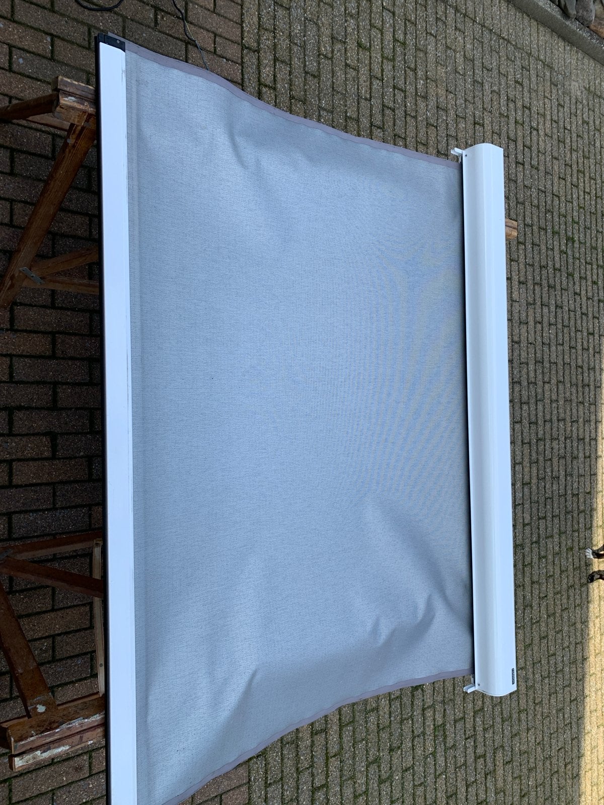 Harol zonnescherm, Ophalen, Zo goed als nieuw, Screen, Elektrisch