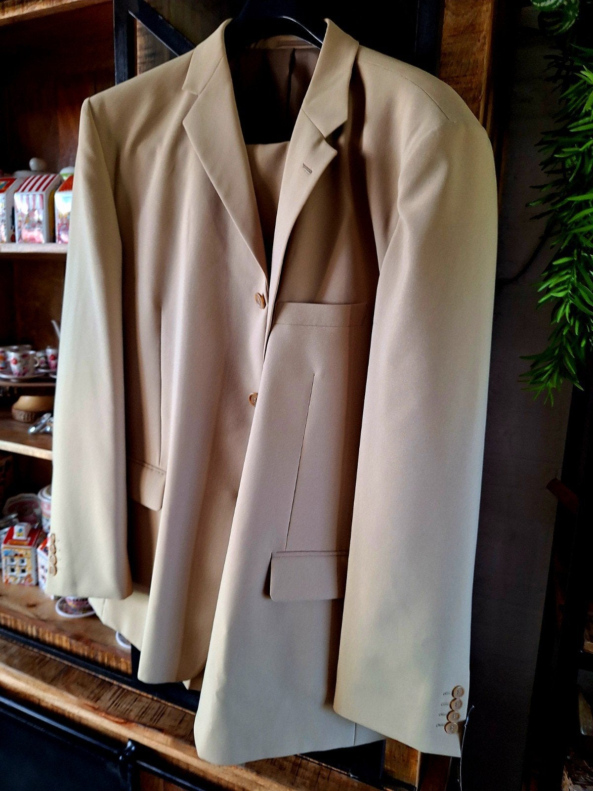 Beige pak kostuum maat 62 nieuw, Ophalen of Verzenden, Nieuw, Overige maten, Beige