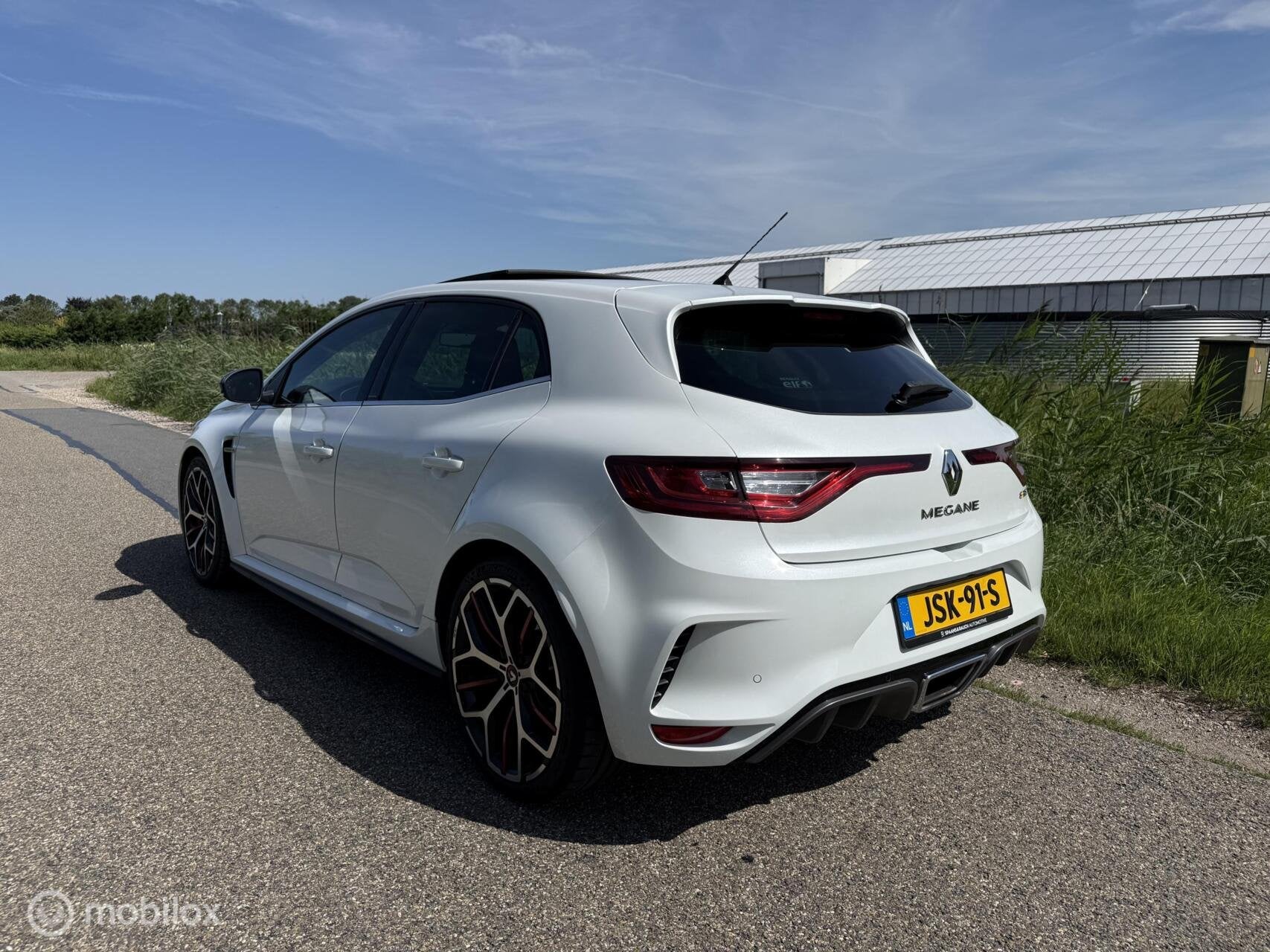 Renault Megane 1.8 TCe 300 RS Trophy / Pano / Bose / Brembo, Dealer onderhouden, Stof, Gebruikt, Zwart
