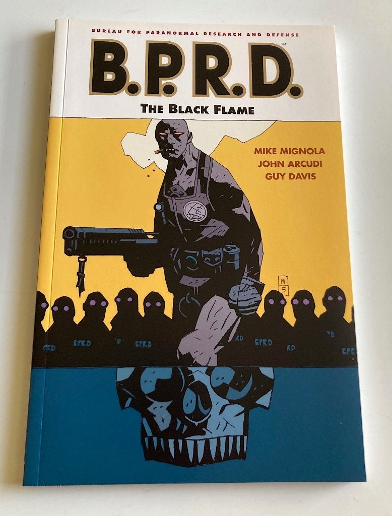 BPRD The Black Flame TPB (Dark Horse Comics), Boeken, Strips | Comics, Amerika, Mike Mignola, Nieuw, Ophalen