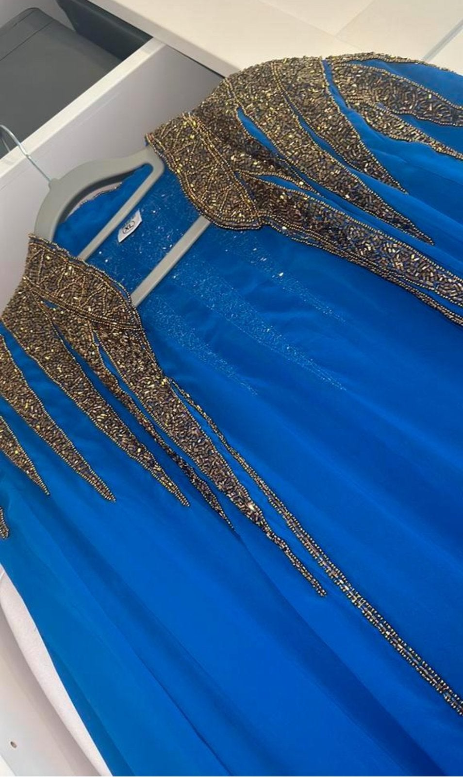 Dubai abaya tekoop aangeboden nieuw, Ophalen of Verzenden, Zo goed als nieuw, Zwart, Onder de knie