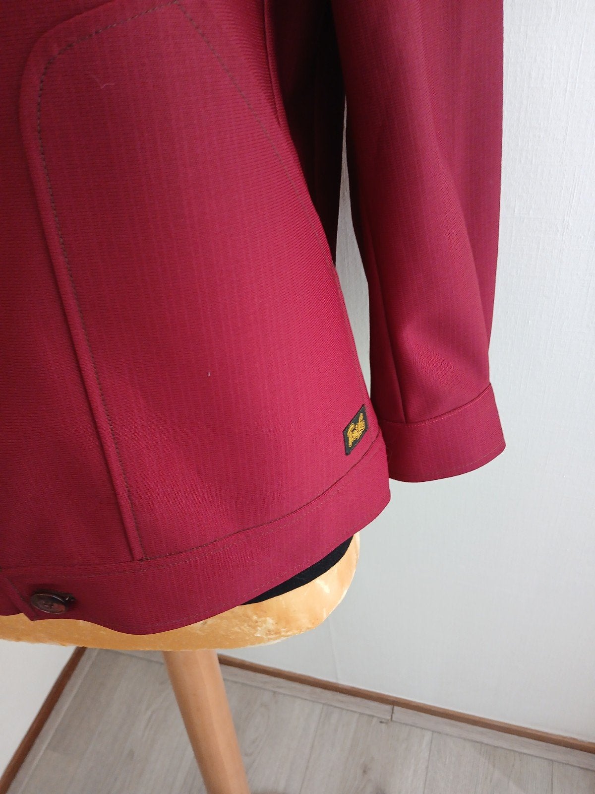 Tonny Lee leuk jasje bordeaux rood mt 42, Verzenden, Maat 42/44 (L), Nieuw, Jasje