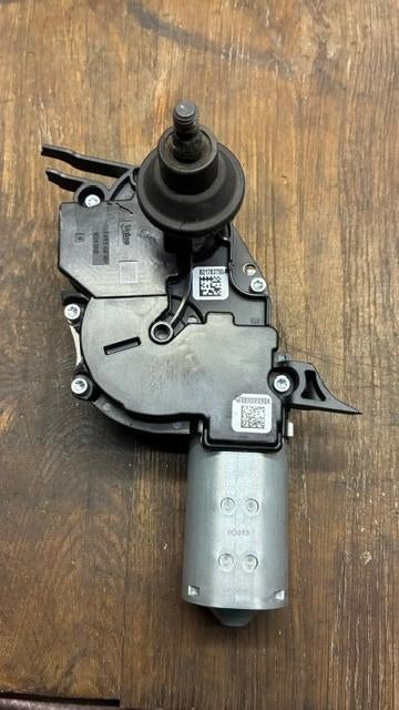 Ruitenwissermoter VW Tiguan achter, Auto-onderdelen, Carrosserie en Plaatwerk, Gebruikt, Achterklep, Volkswagen, Ophalen of Verzenden