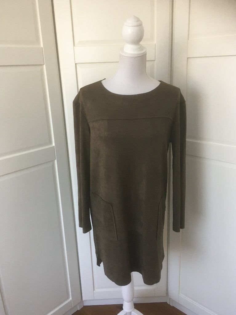 Tahnee Amsterdam bruine suedine suede-look mini jurk M/L, Kleding | Dames, Bruin, Tahnee Amsterdam, Maat 42/44 (L), Ophalen of Verzenden