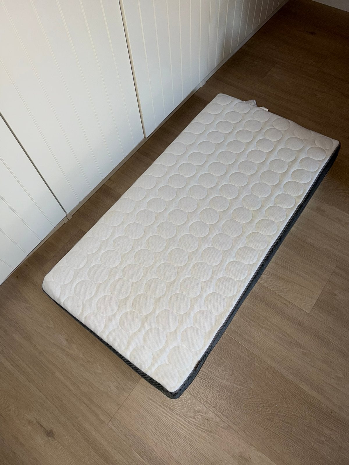 Baby matras Ikea, Ophalen, 190 cm of minder, Matras, Eenpersoons