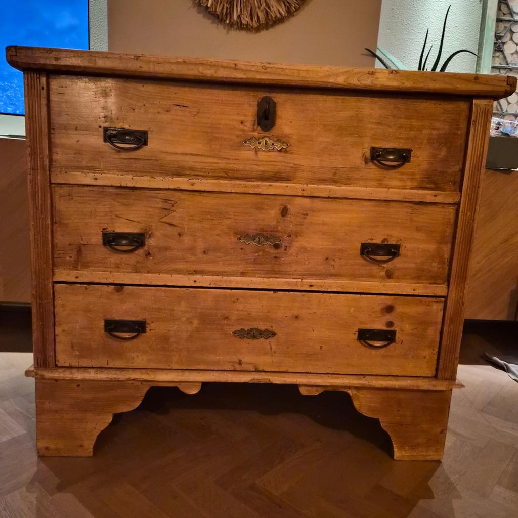 Antieke grenen commode / dekenkist met lade en klep, Ophalen of Verzenden