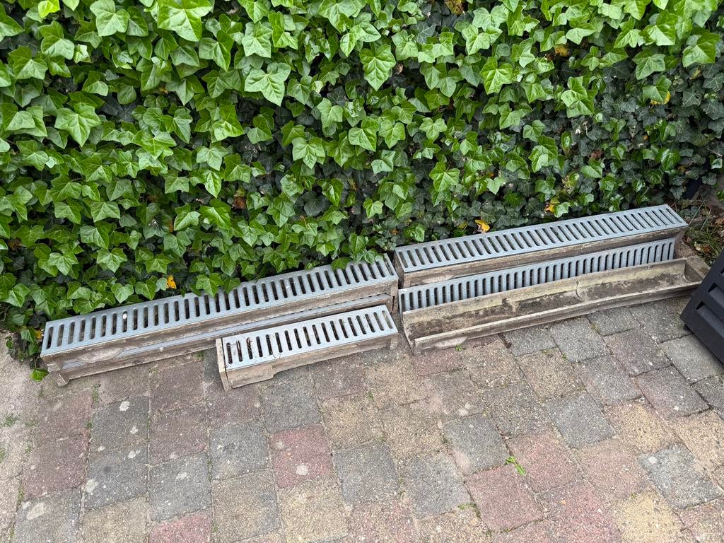 Drain regenwaterafvoer tuin 5,5m Anrin, Ophalen, Gebruikt, 4 tot 6 meter, 80 mm of meer