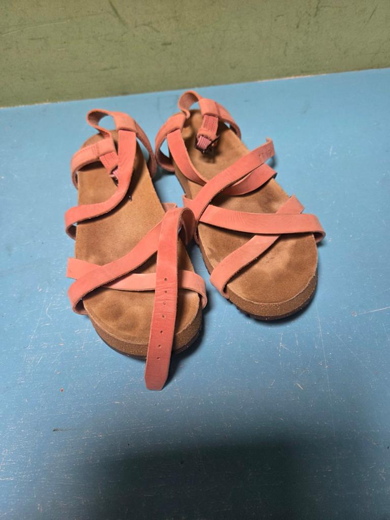 Roze sandalen maat 38, Kleding | Dames, Schoenen, Roze, Gedragen, Sandalen of Muiltjes, Ophalen of Verzenden