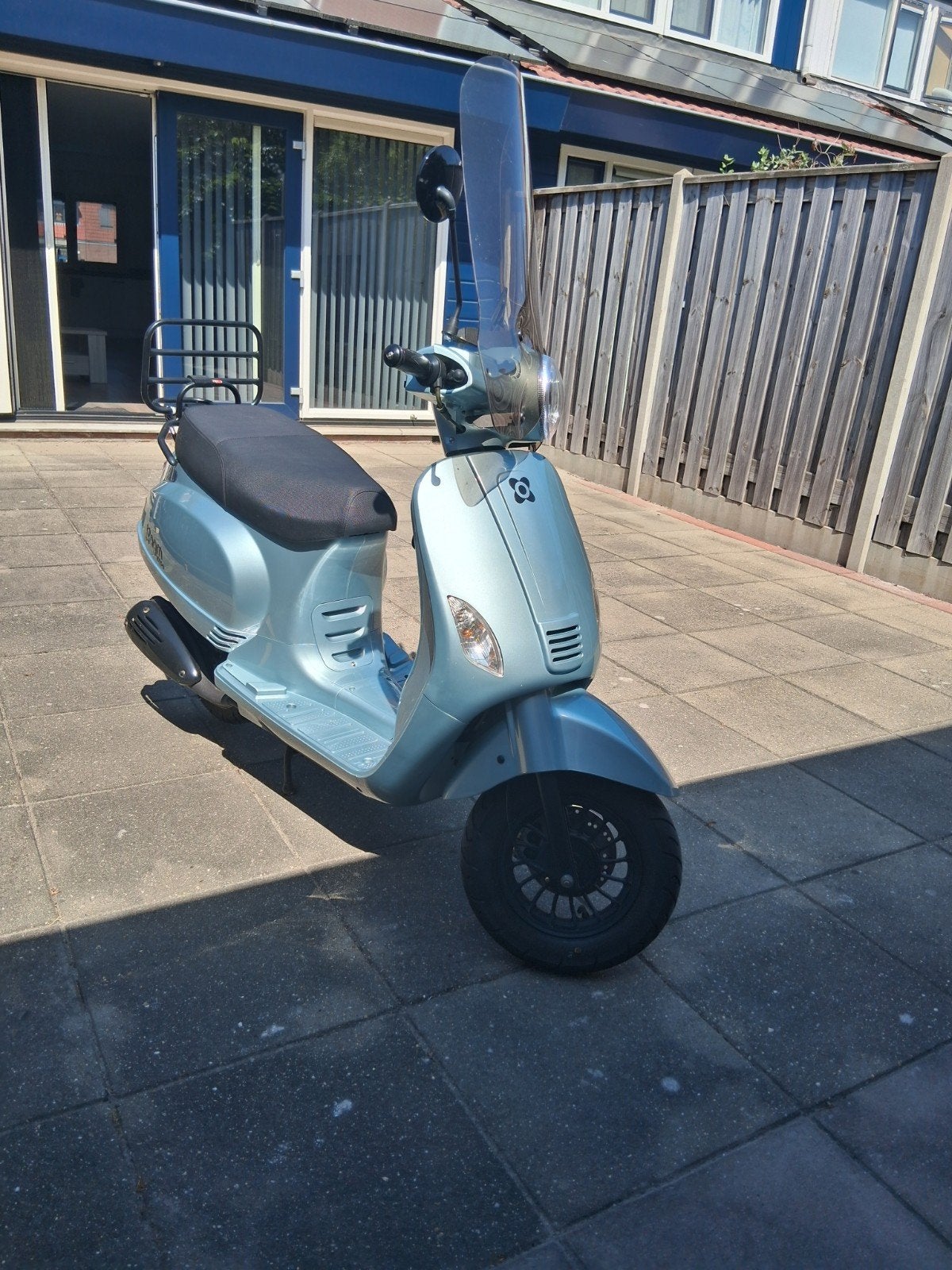 AGM VX50 snorscooter., Fietsen en Brommers, Snorfietsen en Snorscooters, Overige merken, Ophalen of Verzenden, Zo goed als nieuw