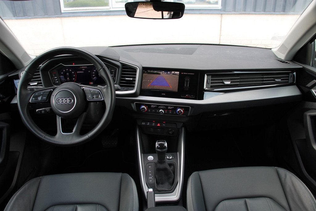 Audi A1 Sportback 30 TFSI S-Line AUT. ACC Lane Leder ParkCam, Auto's, Audi, Zwart, 116 pk, Leder, Bedrijf