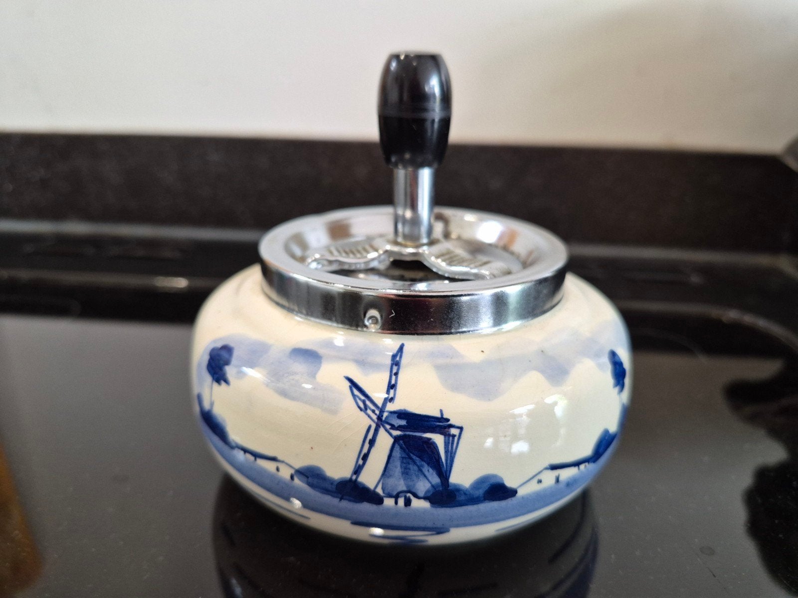 Vintage delfst blauw draaiasbak., Ophalen of Verzenden