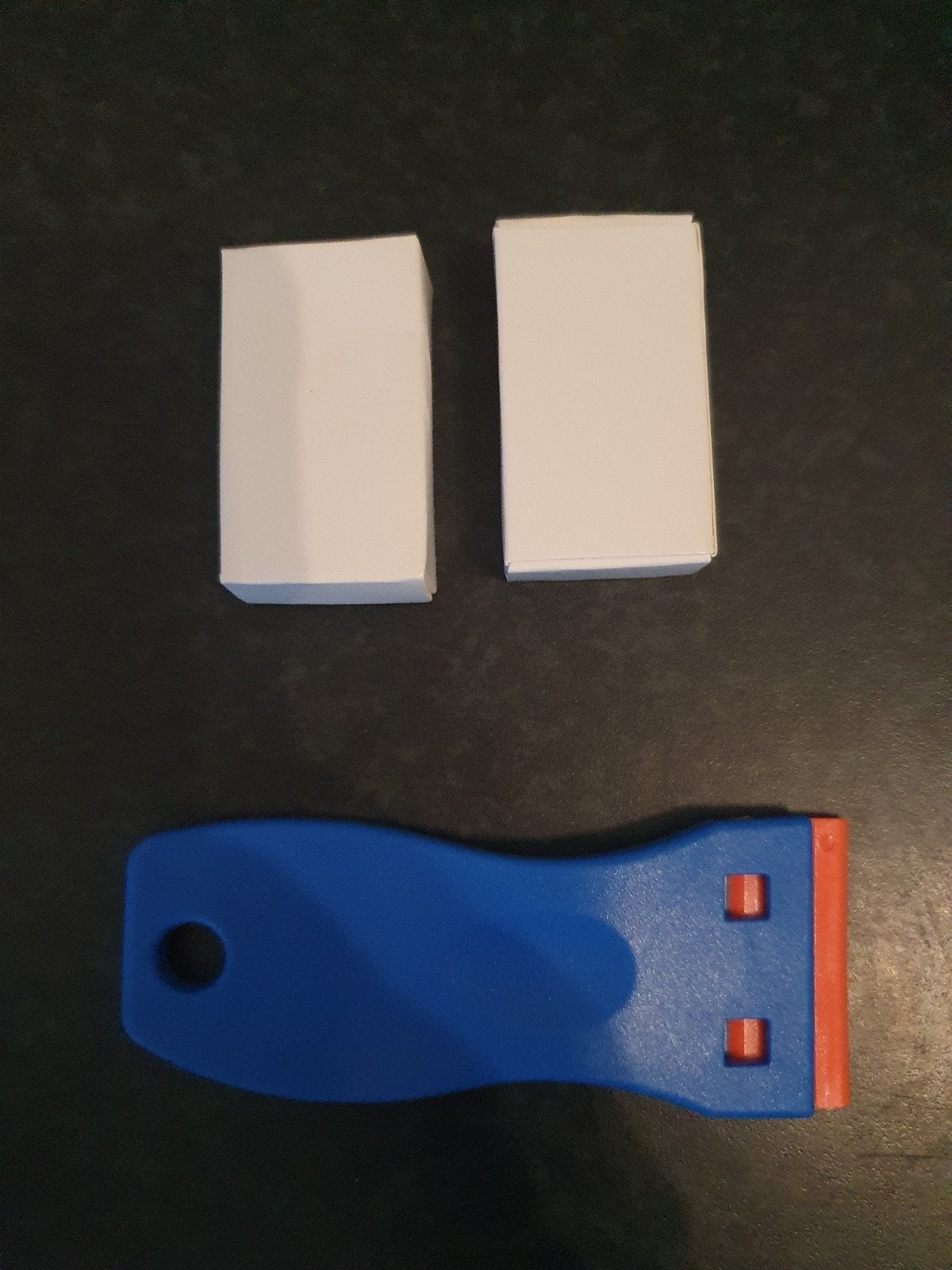 Plastic schraper met reservemesjes, Ophalen of Verzenden, Nieuw, Overige typen, Overige merken
