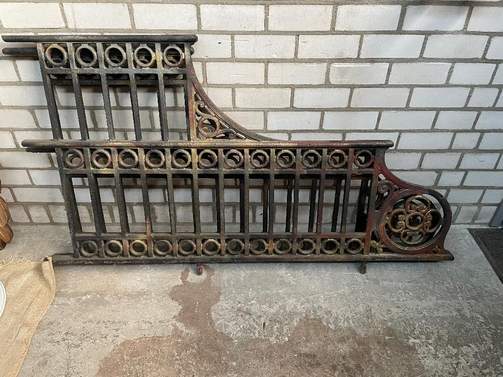 Gietijzeren hekwerk, Ophalen, Gebruikt, IJzer, Sierhekwerk