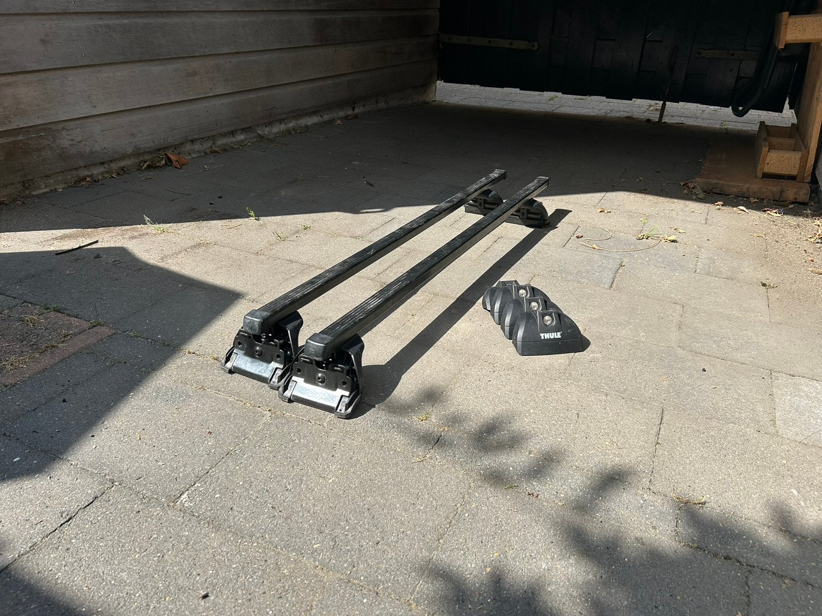 Thule dakdragers 753/460 – voor dakrails – 2 sleutels, Ophalen of Verzenden
