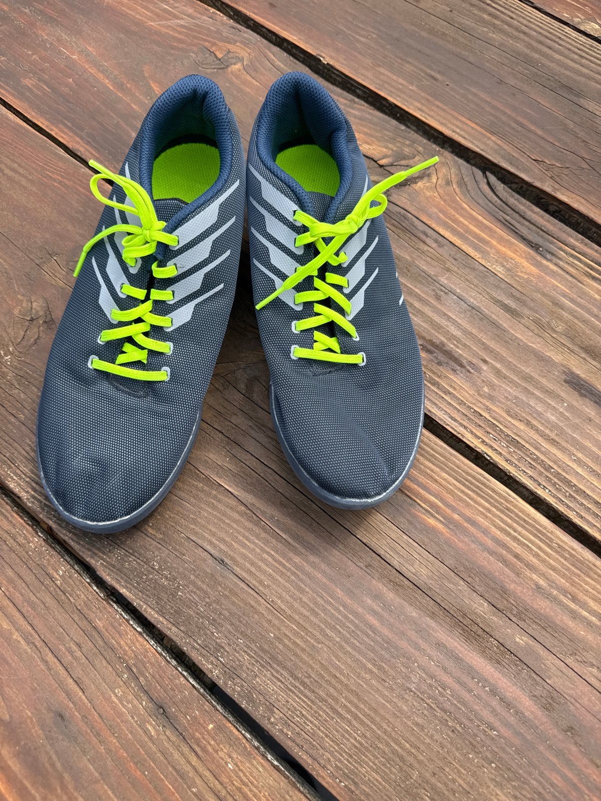 Kipsta Zaalvoetbalschoenen maat 40 - Comfortabel en stijlvol, Ophalen of Verzenden, Gebruikt, Schoenen