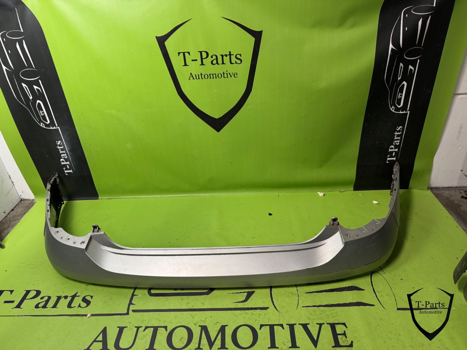 hyundai ioniq 6 achterbumper bumper 86611kl000, Gebruikt, Heolleung-ro 12
06797  Seoul, Ophalen of Verzenden, Info@hyundai.com