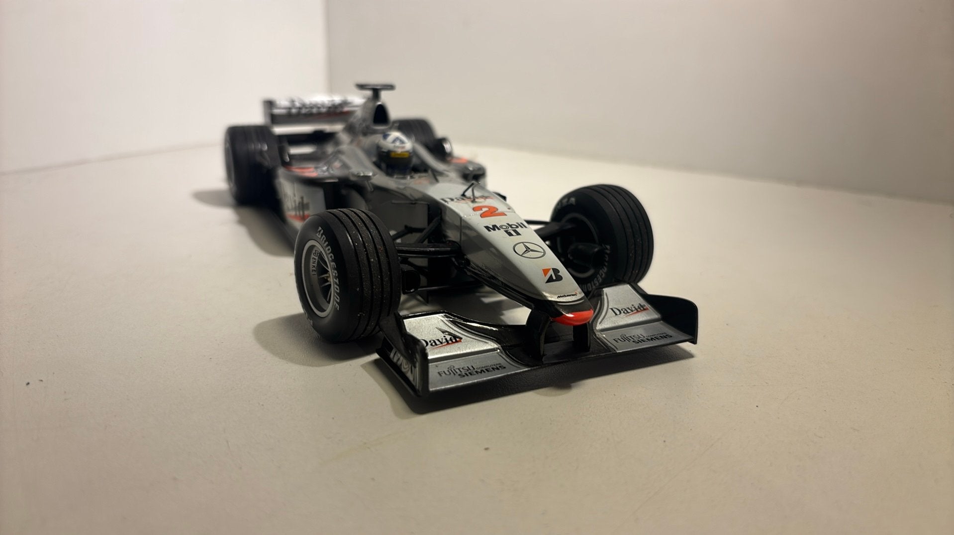 F1 McLaren mercedes mp4/15 coulthard 2000 minichamps 1.18, Ophalen of Verzenden, MiniChamps, A, A