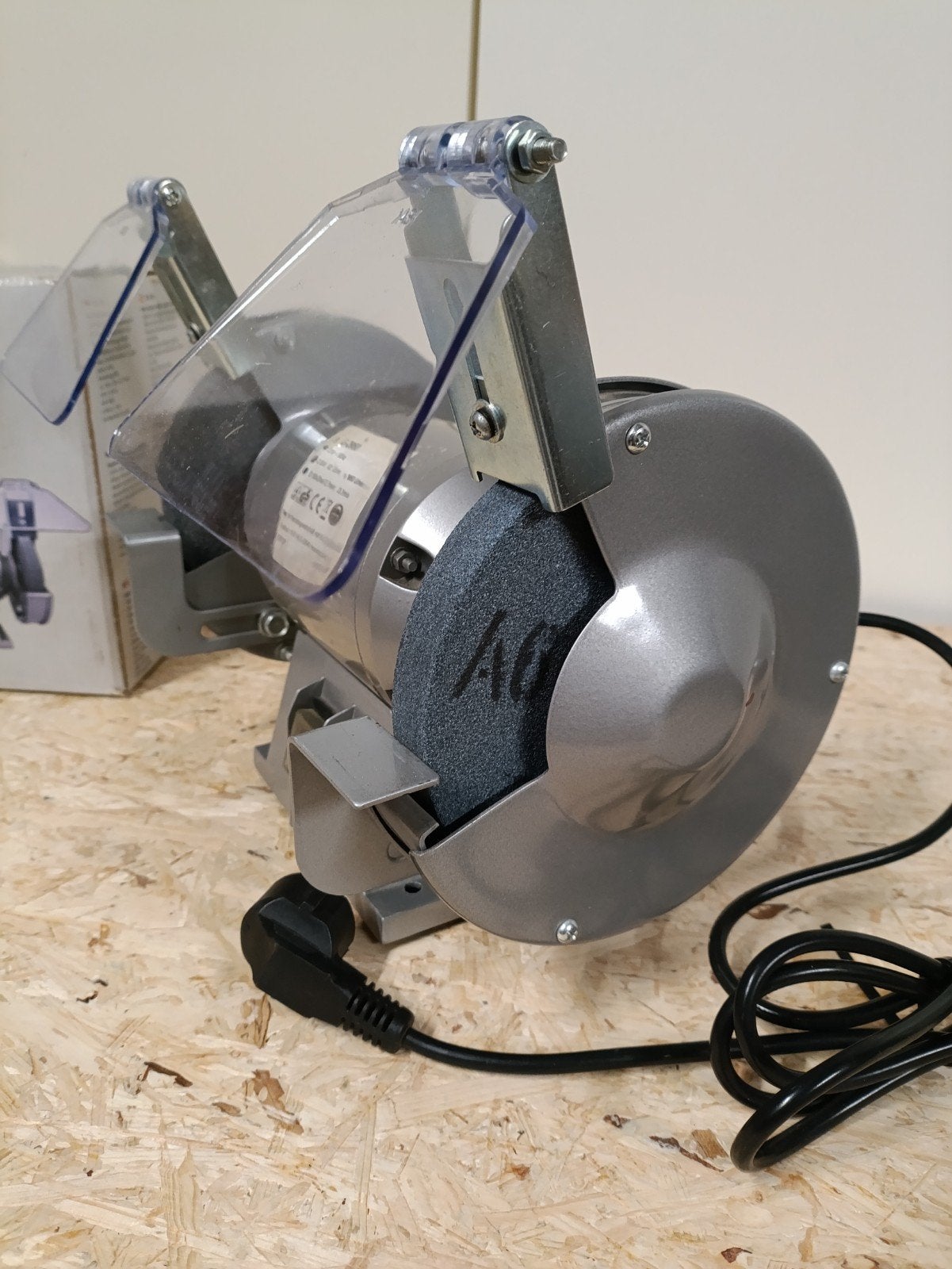 werkbank slijpmachine, Ophalen, Nieuw, Minder dan 700 watt, Werkbankslijpmachine