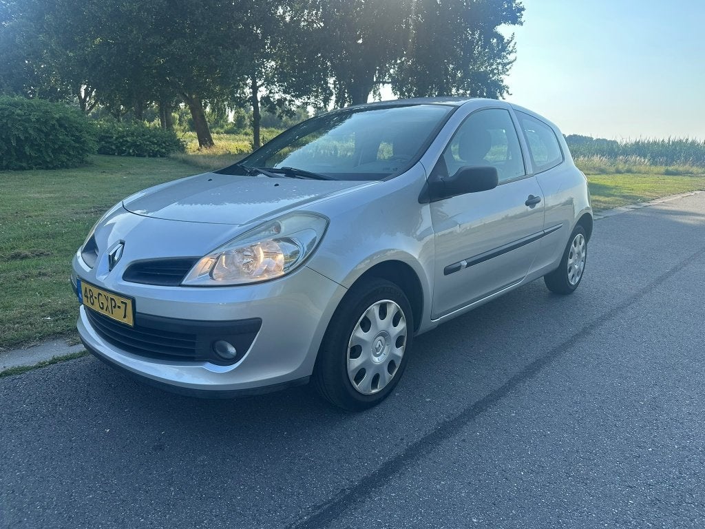 Renault Clio 1.2-16V 3-Drs,Special Line,161.769 KM,Airco,Apk, Auto's, Renault, Gebruikt, Zwart, 4 cilinders, 1055 kg